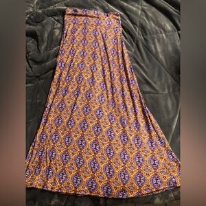 Loveappella Maxi Skirt